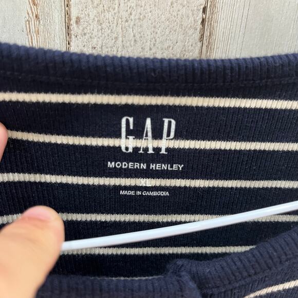 Gap Modern Henley Navy Blue Stripe Long Sleeve Ribbed Shirt Womens Size XL - Picture 2 of 7